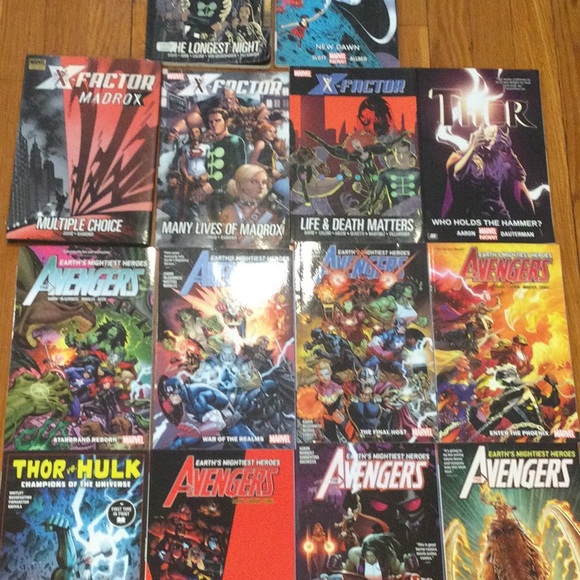 Marvel Graphic-Novel Book Bundle - Picture 2 of 16